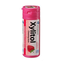 Жувальна гумка з 100% з ксилітолом Xylitol Chewing Gum Strawberry, полуниця, 30шт.